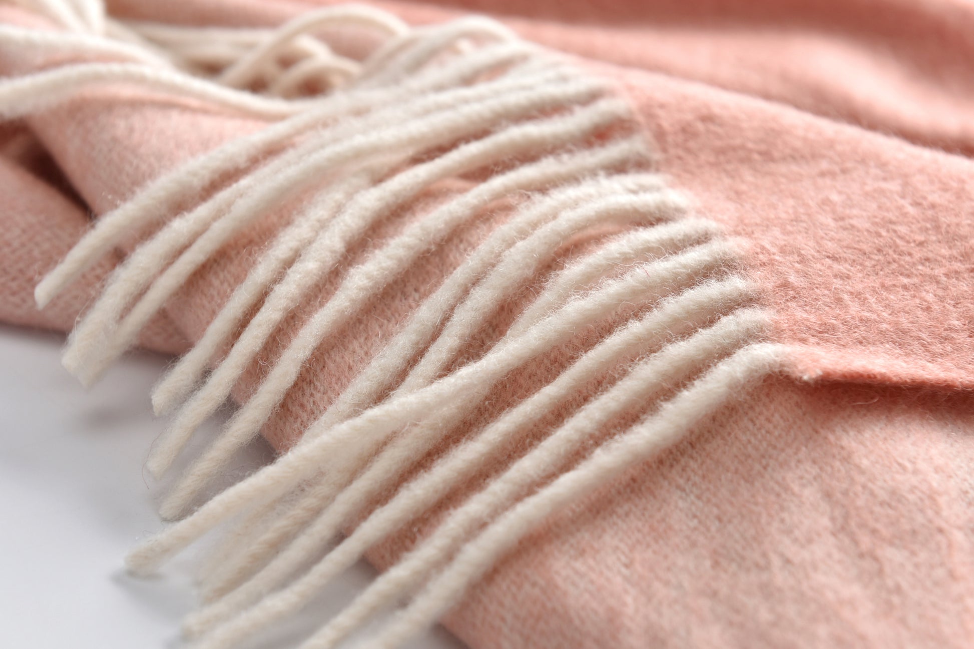 Double-Sided Cashmere Scarf in Mauve & Beige