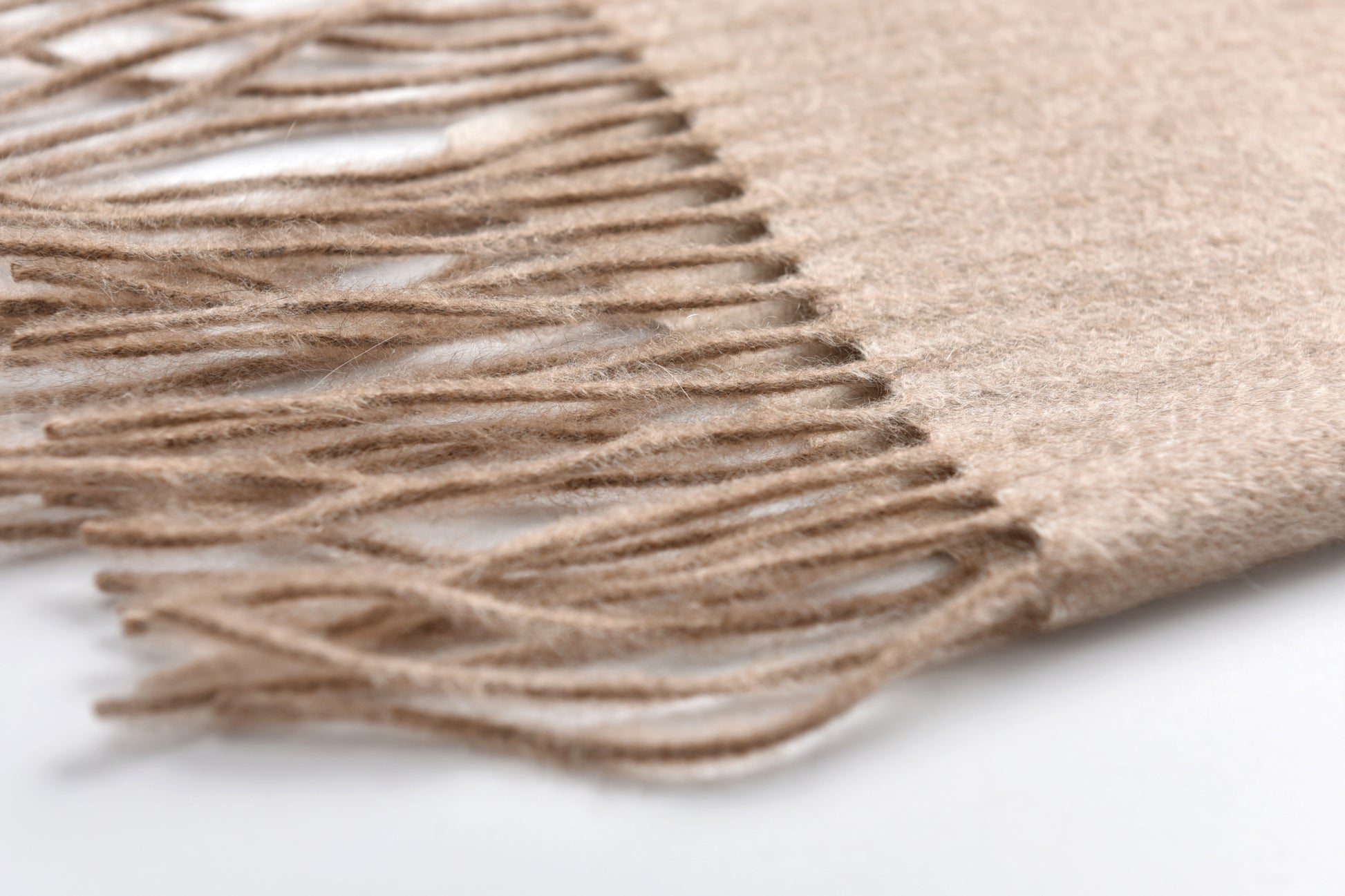 Double-Sided Cashmere Scarf in Neutral Beige