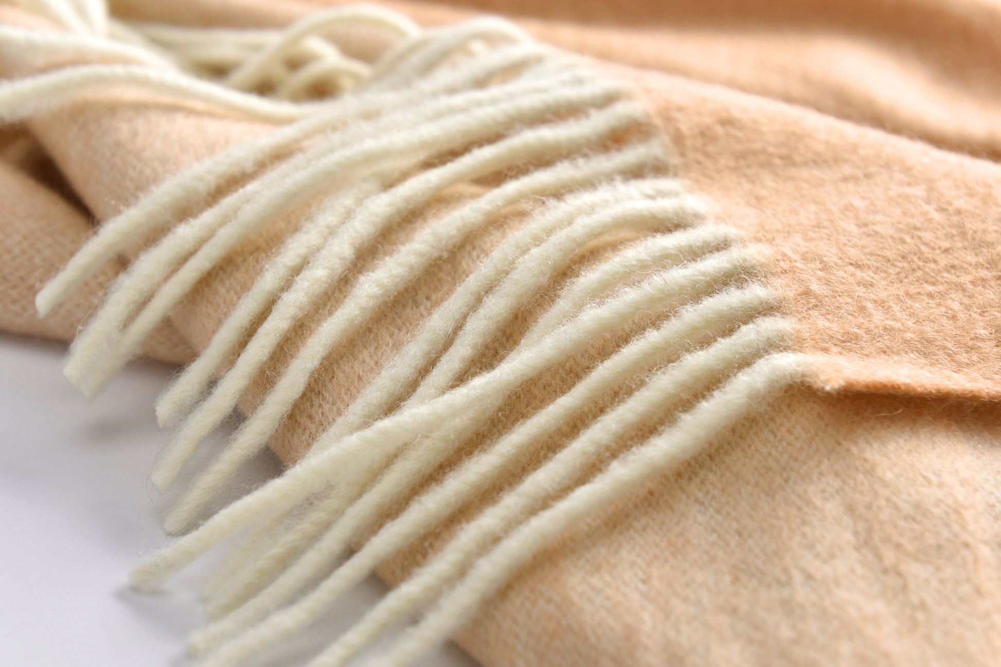 Double-Sided Cashmere Scarf in Peach & Ivory