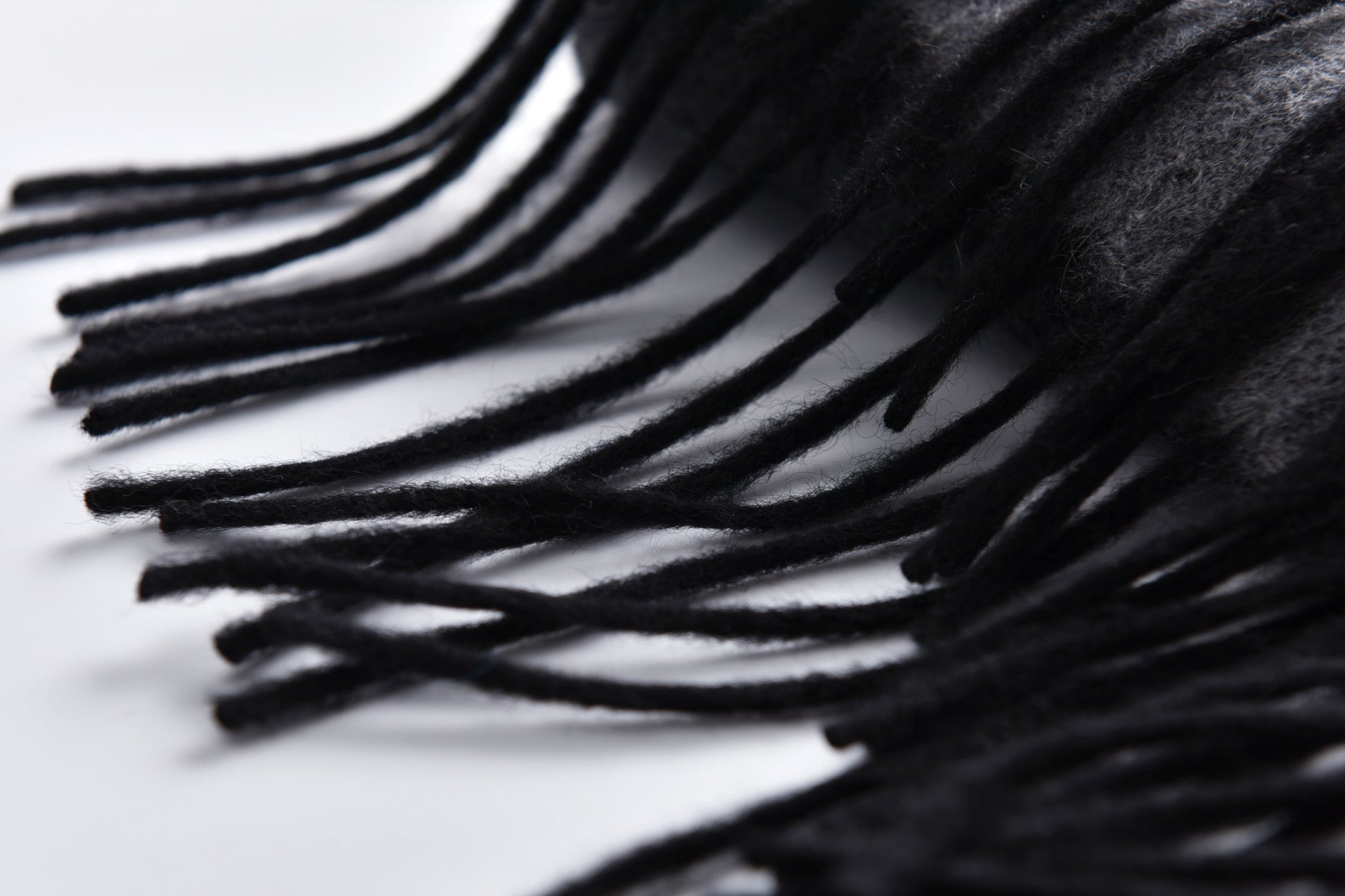 Double-Sided Cashmere Scarf in Coffee