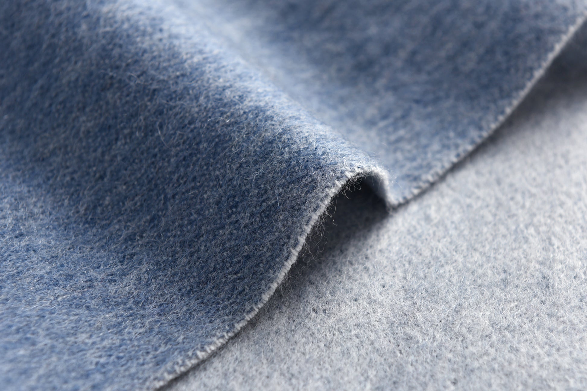 Double-Sided Cashmere Scarf in Navy & Grey