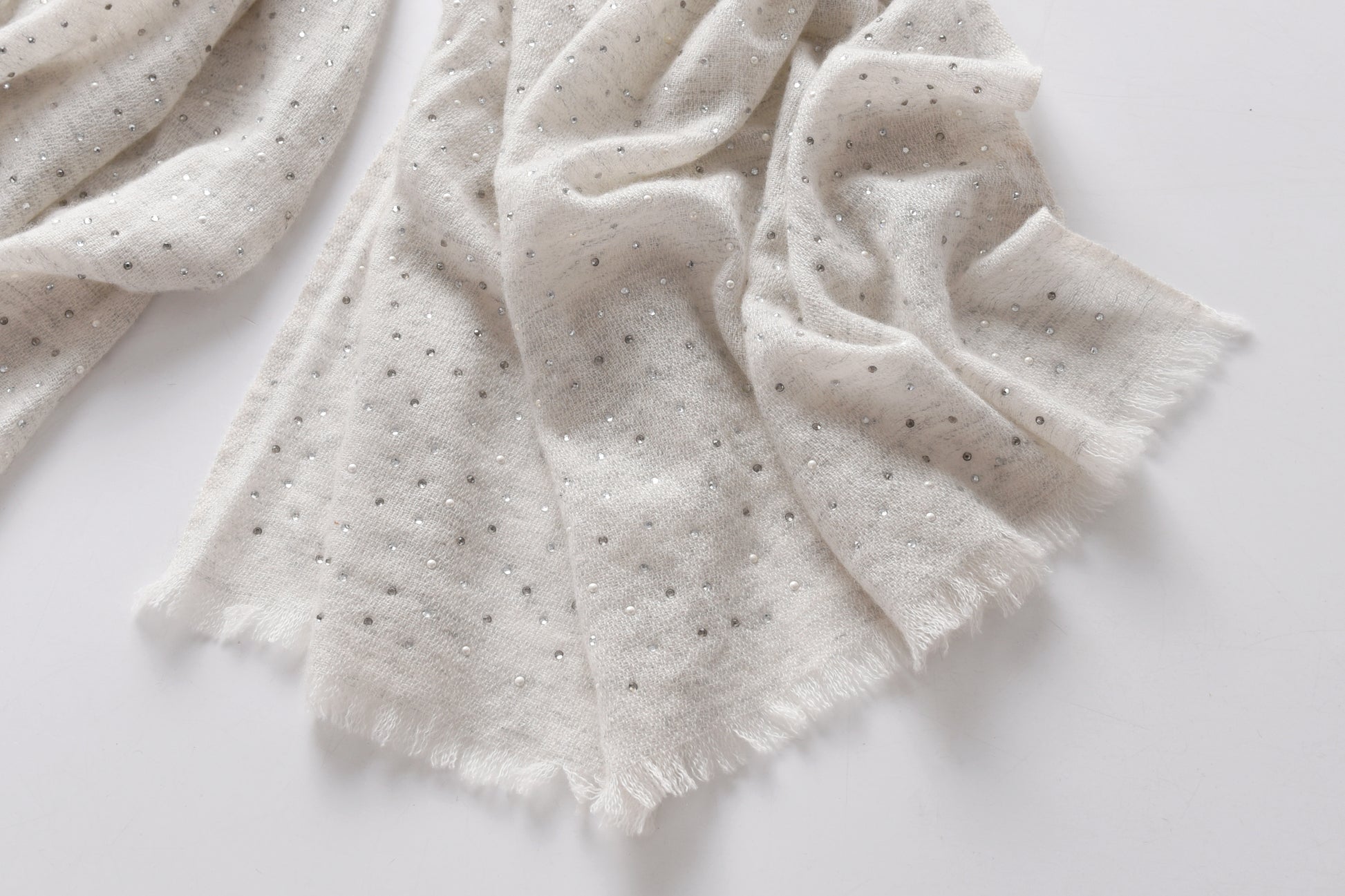 Swarovski and Pearl Embellishment Cashmere Scarf in Grey