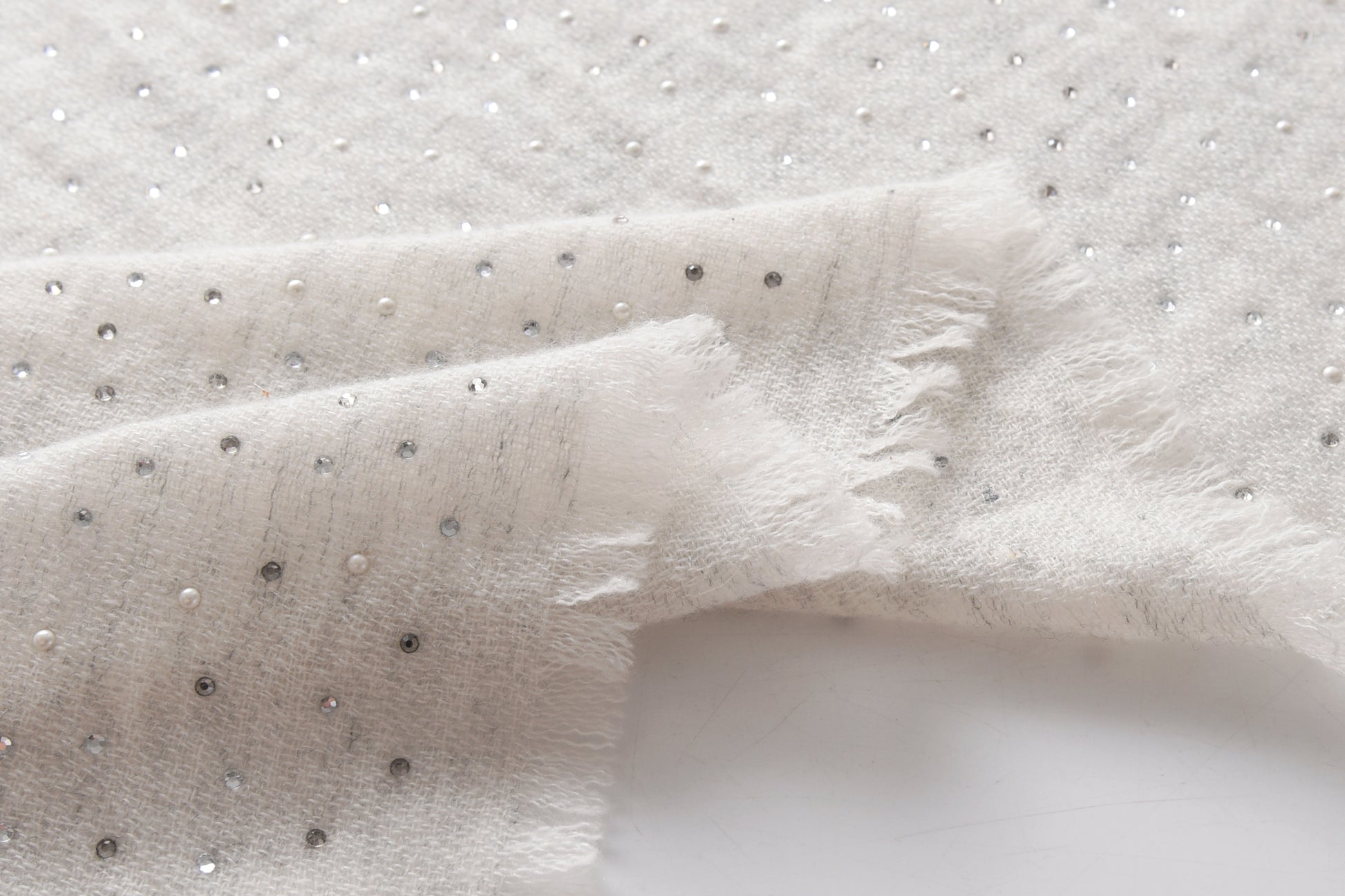 Swarovski and Pearl Embellishment Cashmere Scarf in Grey
