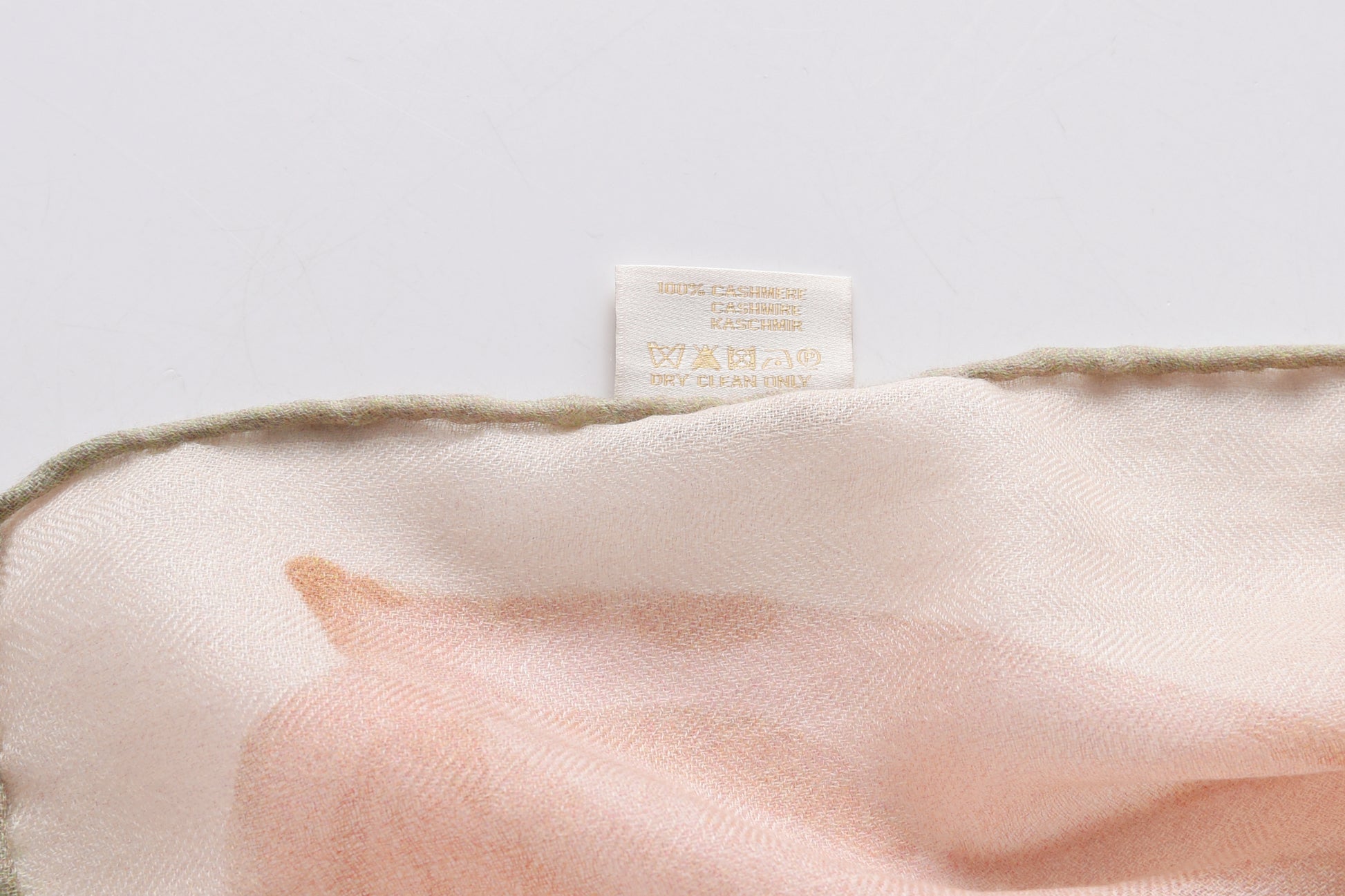 Spring Garden Cashmere Scarf in Peach