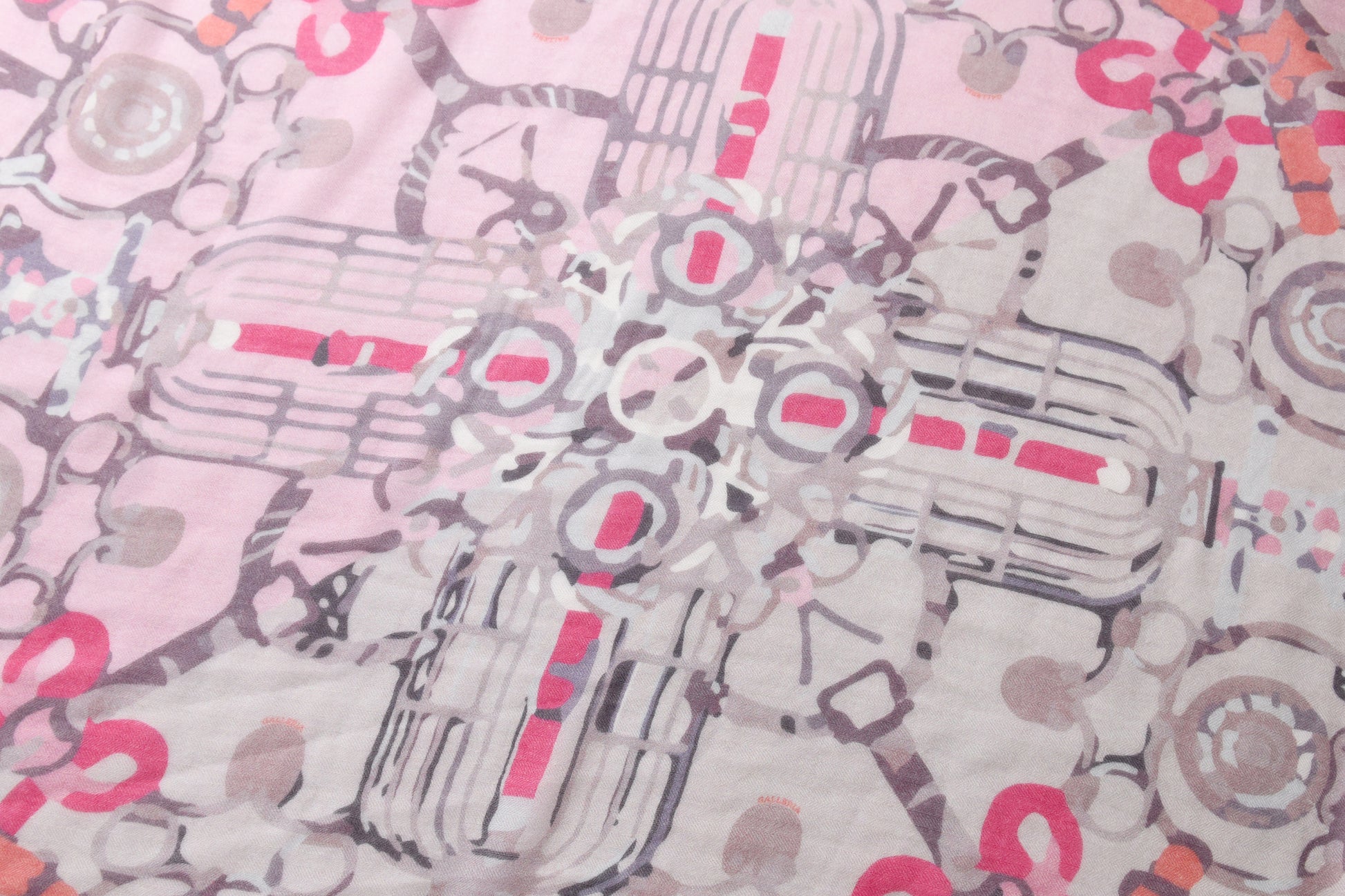 Equestrian Buckle dual color Cashmere Scarf in Pink