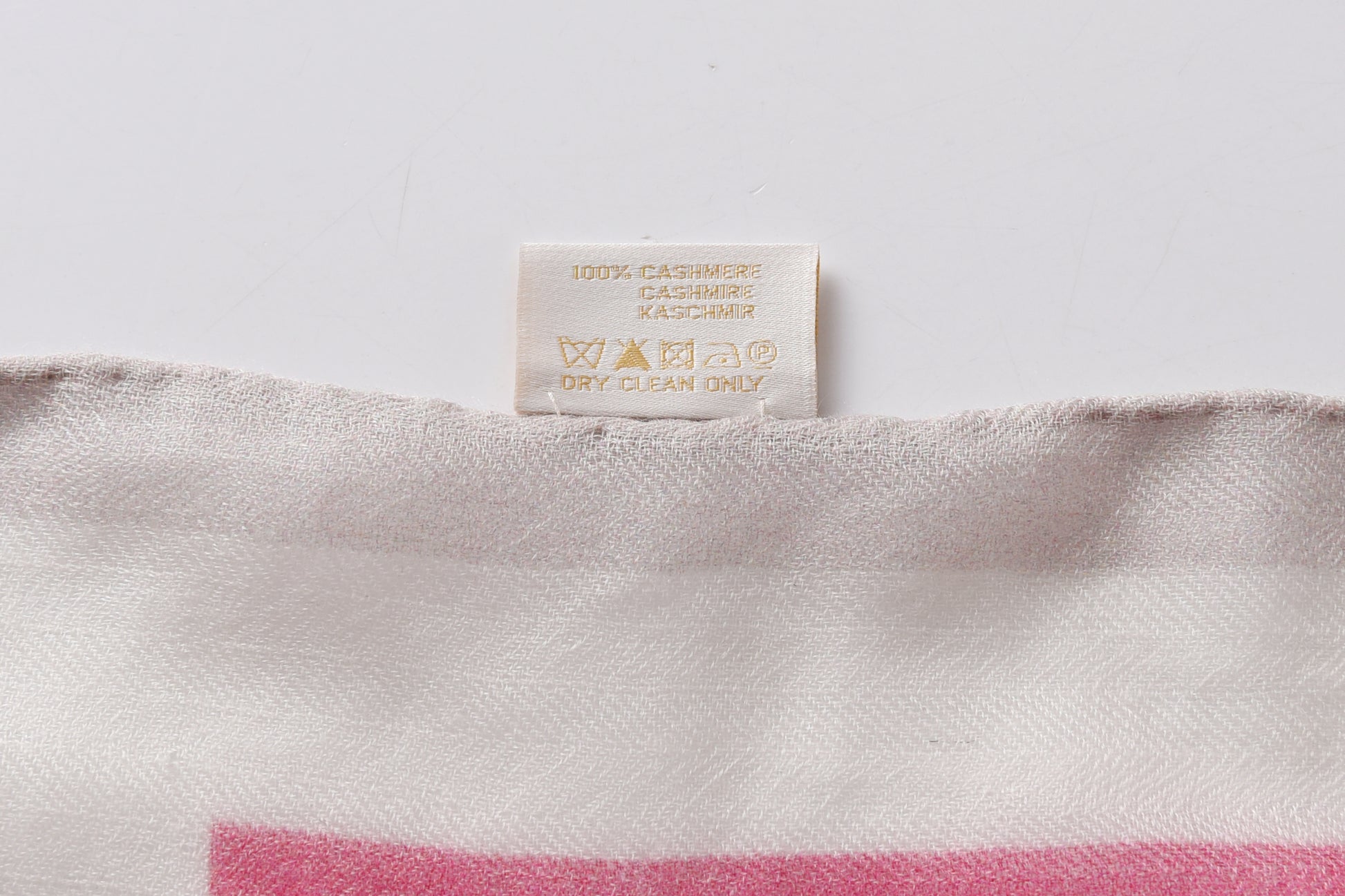 Equestrian Buckle dual color Cashmere Scarf in Pink