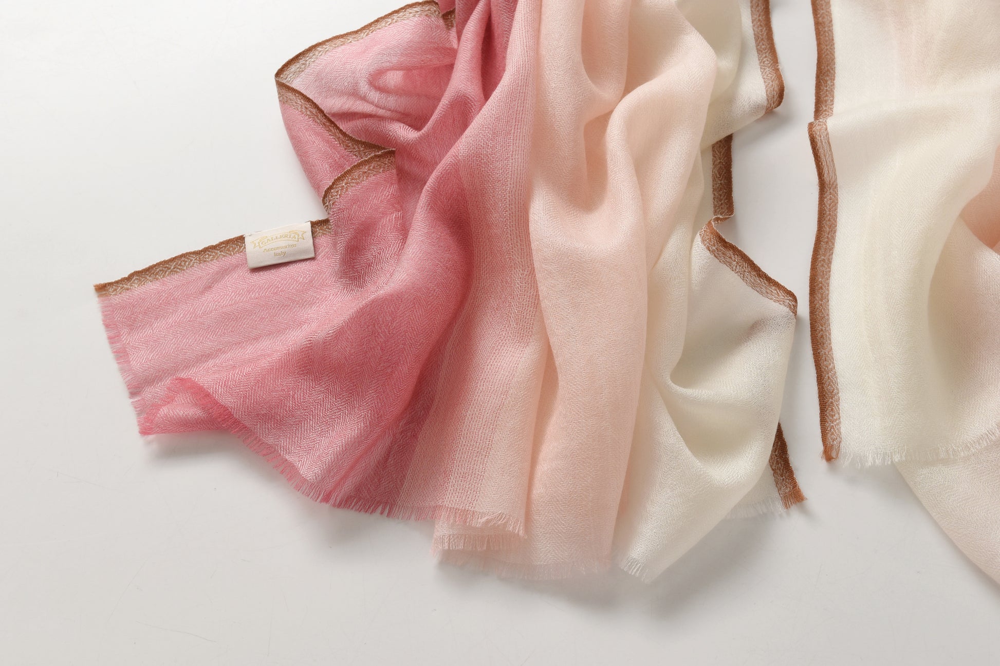 Mauve and Pink Cashmere Scarf with Brown Lining